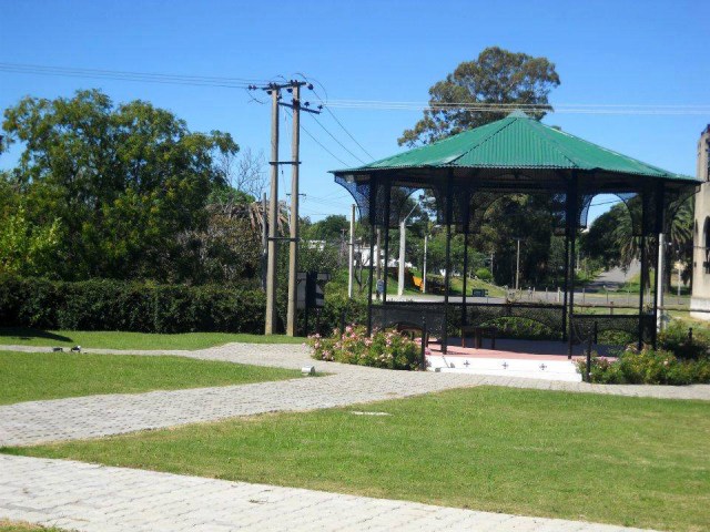 c05fa-10302106_332194720266557_8270140323992824658_n