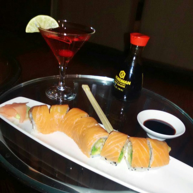 sushi en nau lounge by real intercontinental