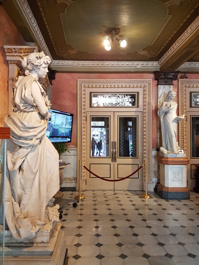 Costa rica national theater